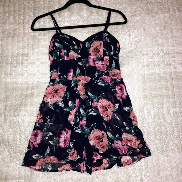 Target Pants - Floral target romper
